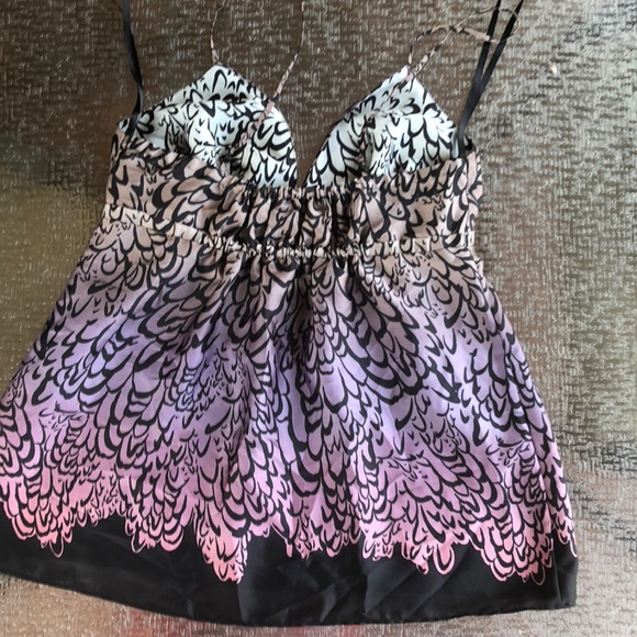 Top - Picture 4 of 5